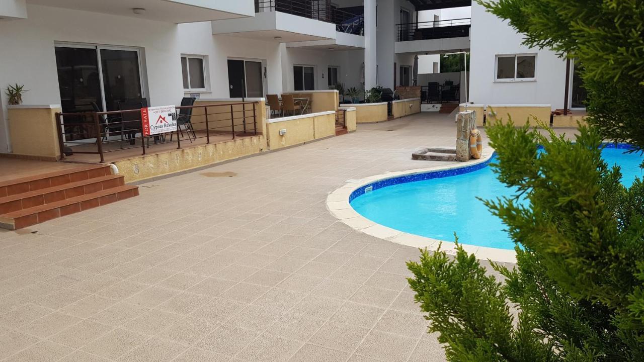 Paphos Dahan Sirena Lighthouse Luxury Apartment מראה חיצוני תמונה